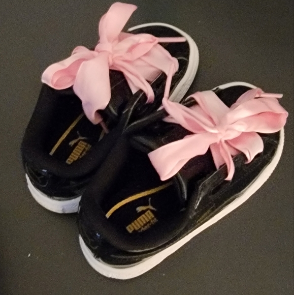 Puma Toddler Shoes Size 6C - Picture 3 of 4